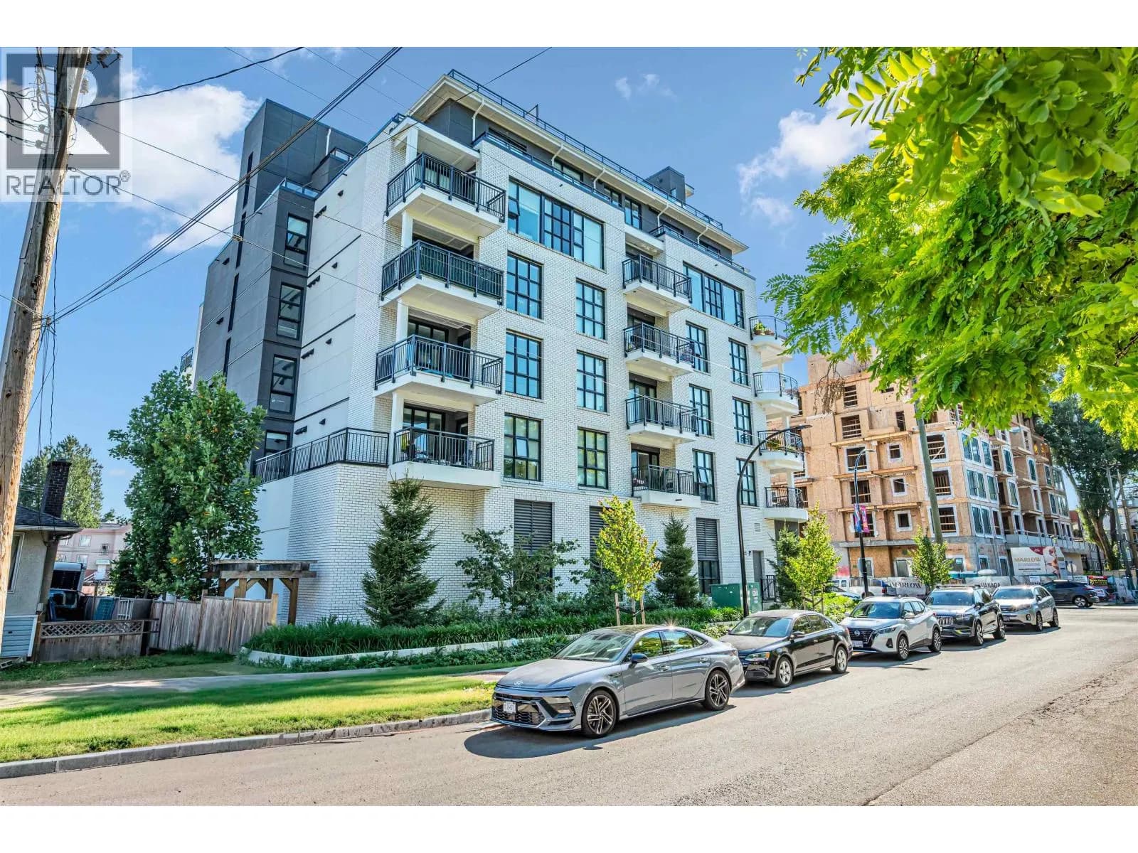 #406 2446 SHAUGHNESSY STREET, Port Coquitlam, BC photo 3