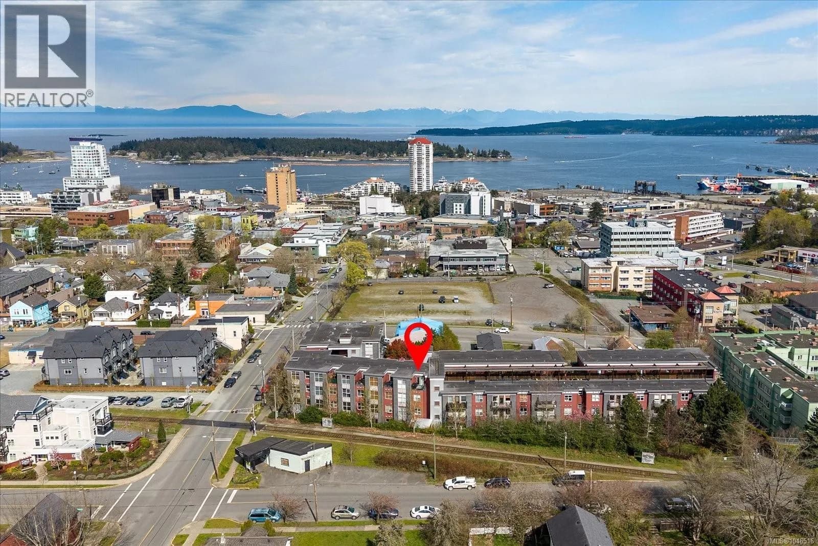 #316 555 Franklyn St, Nanaimo, BC photo 2