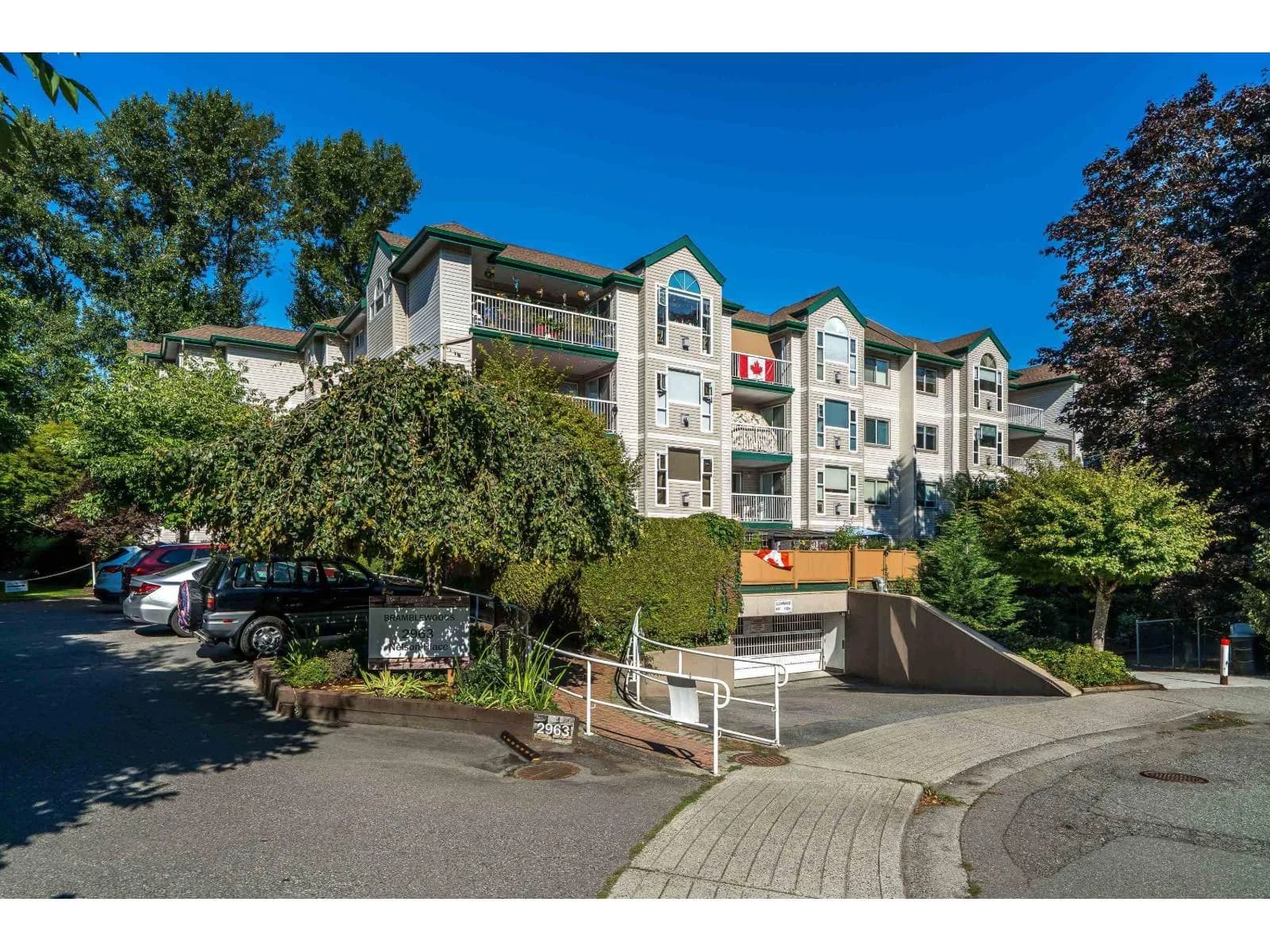 #209 2963 NELSON PLACE, Abbotsford, BC photo 2