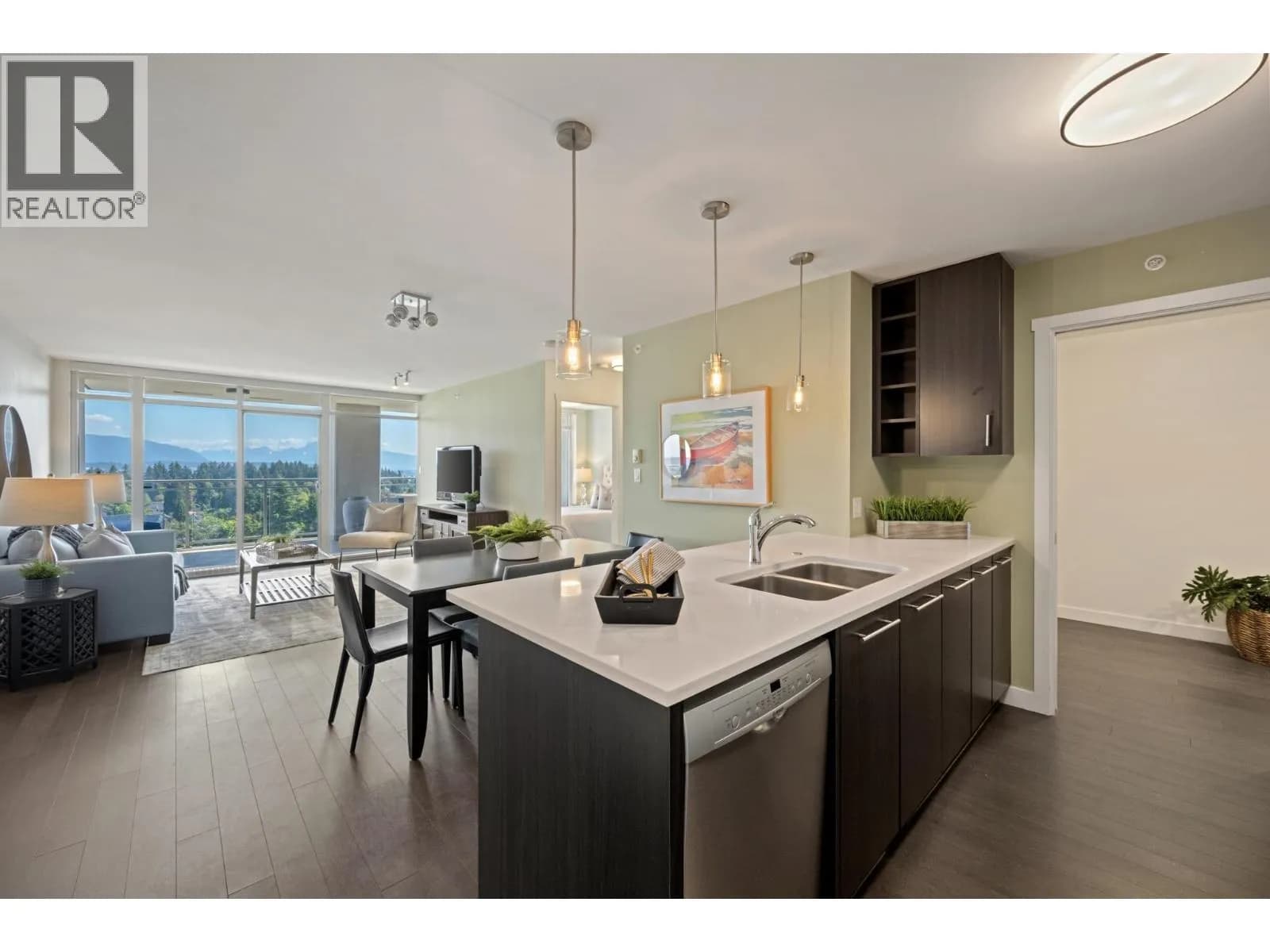 #1808 608 BELMONT STREET, New Westminster, BC photo 2
