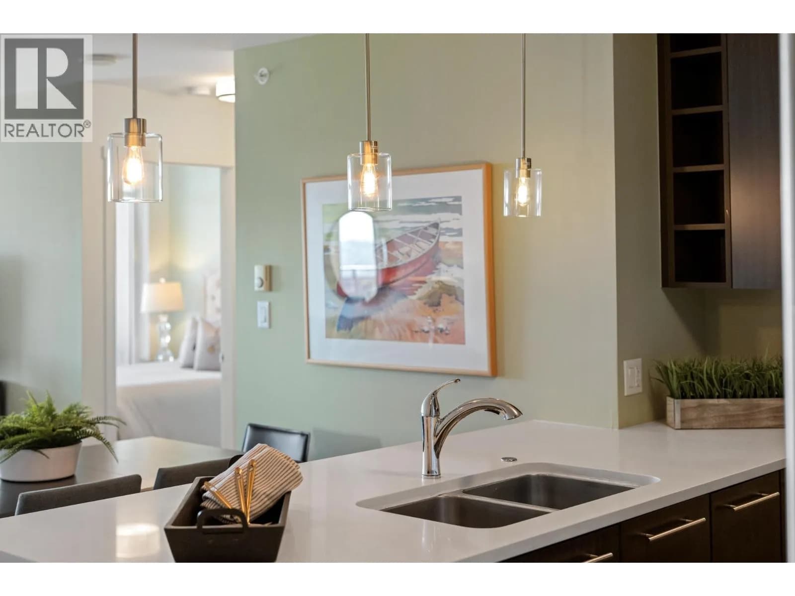 #1808 608 BELMONT STREET, New Westminster, BC photo 4