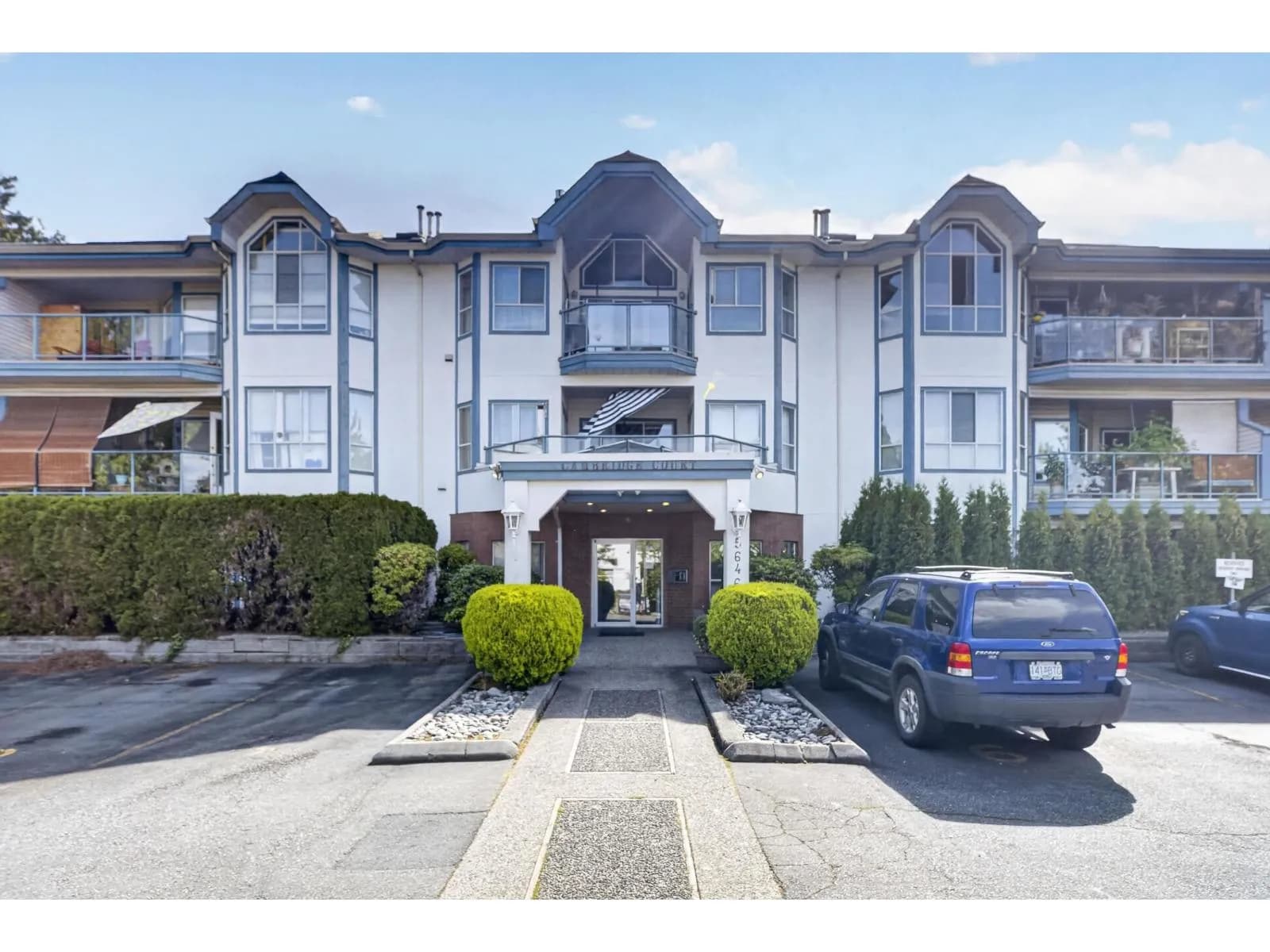 #204 5646 200 STREET, Langley, BC photo 1