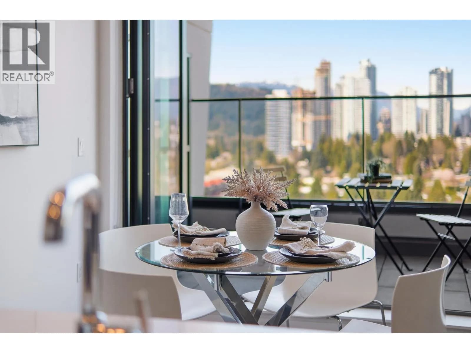 #2401 450 WESTVIEW STREET, Coquitlam, BC photo 5