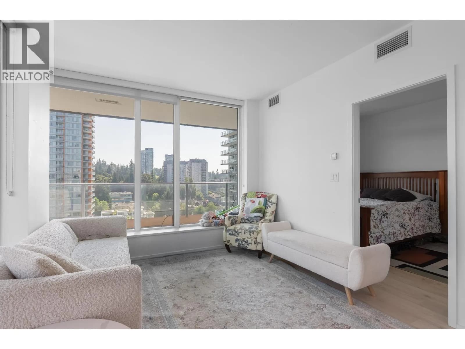#1101 3809 EVERGREEN PLACE, Burnaby, BC photo 3