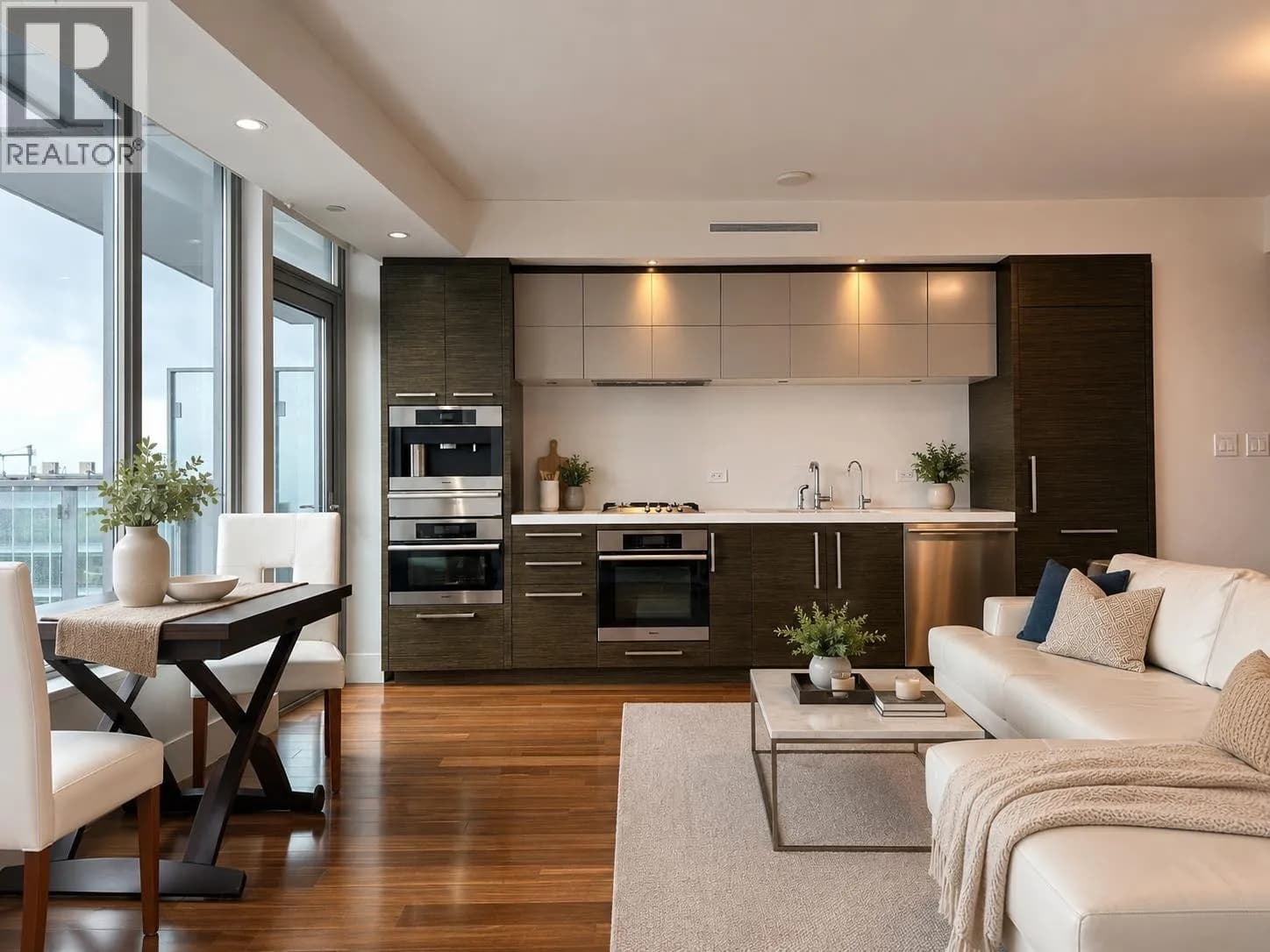 667 HOWE STREET, Vancouver