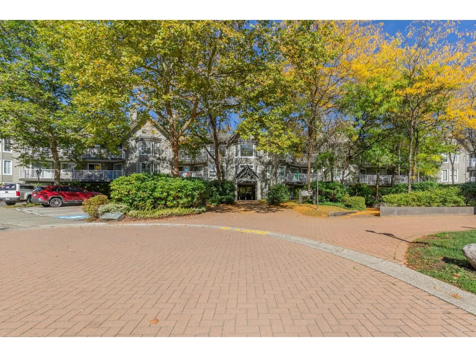 #318 15110 108 AVENUE, Surrey, BC photo 4