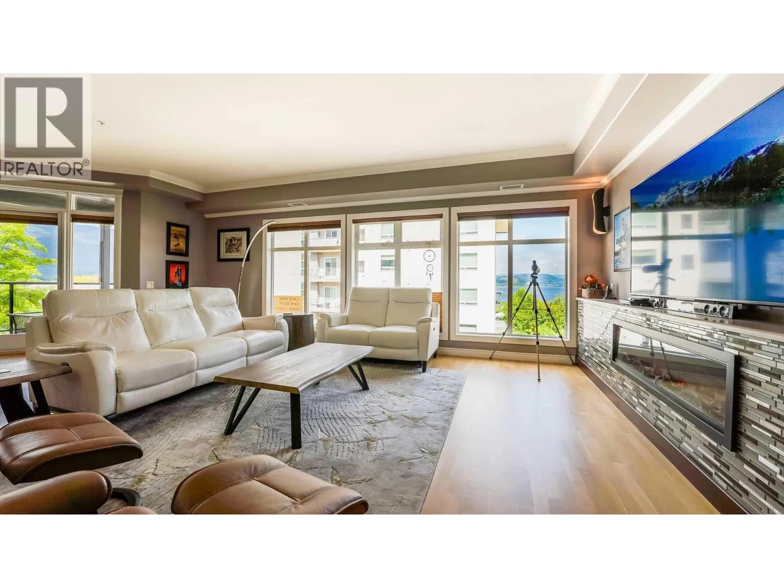 #302 160 Harbourfront Drive, Salmon Arm, BC photo 1
