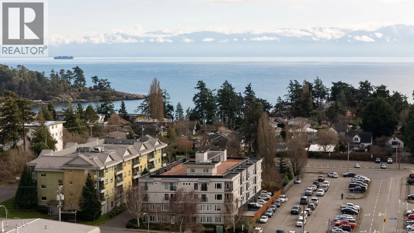 #204 1405 Esquimalt Rd, Esquimalt, BC photo 2