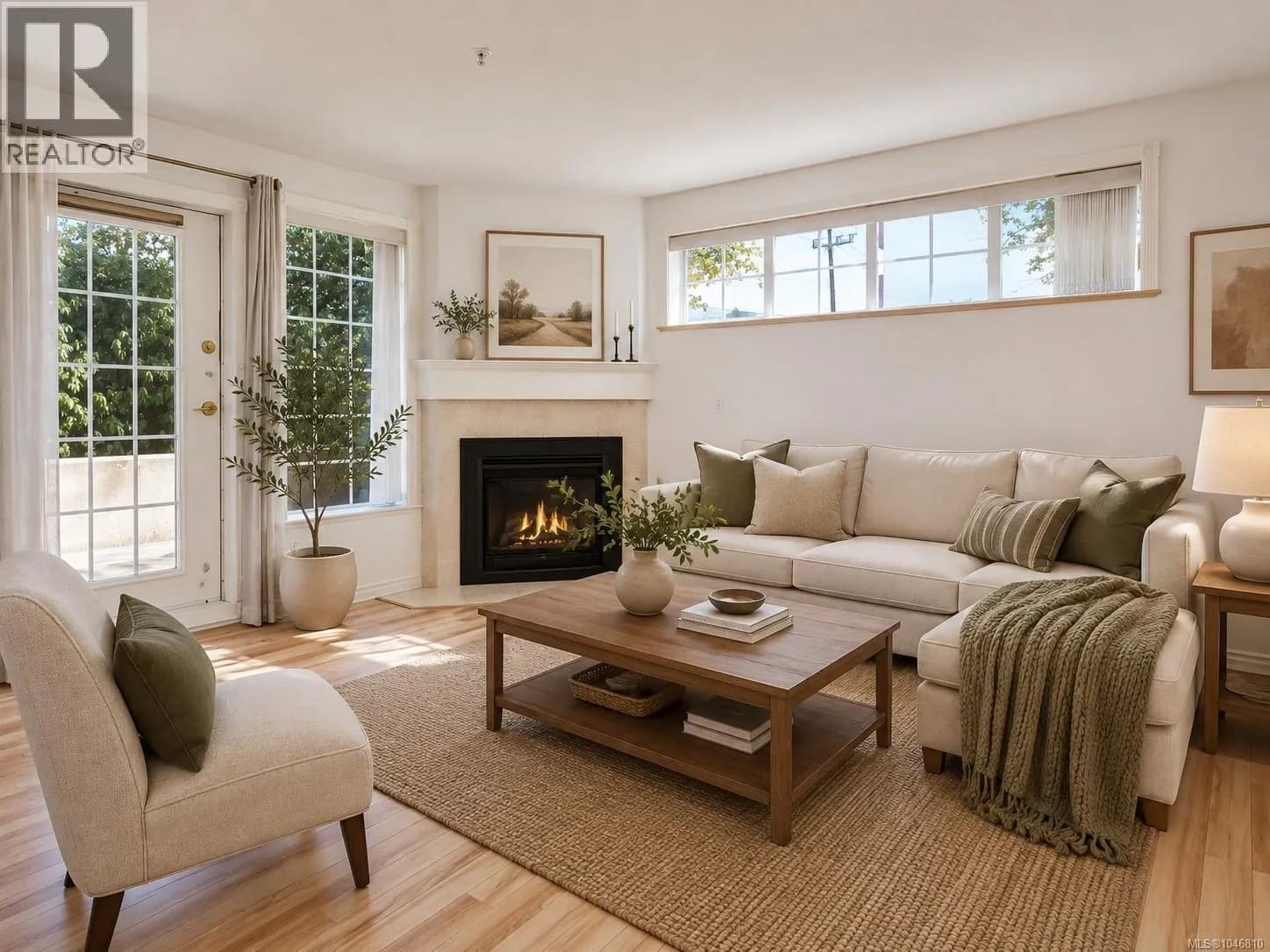 #109 1371 Hillside Ave, Victoria, BC photo 2