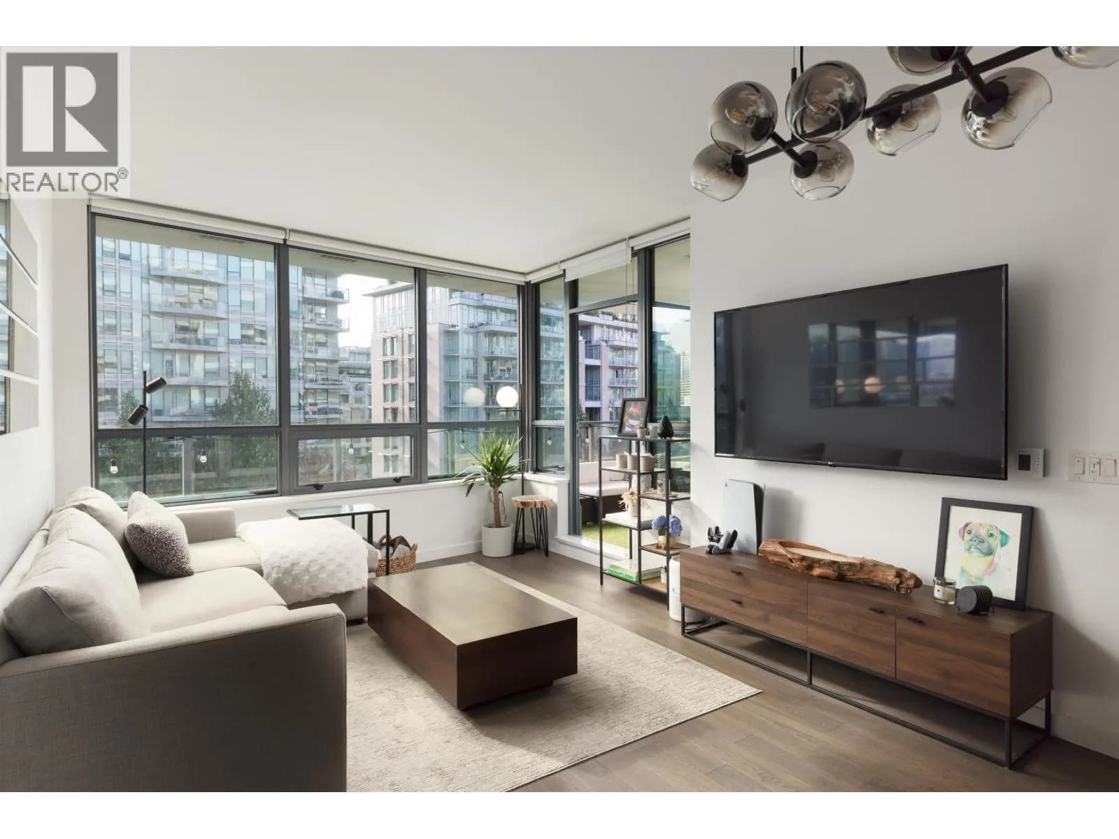 #605 1688 PULLMAN PORTER STREET, Vancouver, BC photo 4
