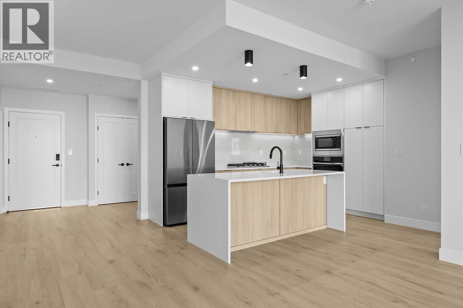 75 Predator Ridge Drive, Vernon