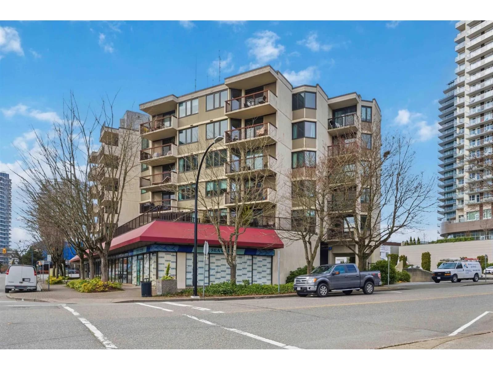 1521 GEORGE STREET, White Rock