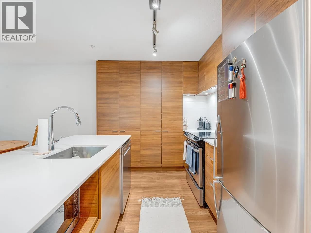 #313 1677 LLOYD AVENUE, North Vancouver, BC photo 3