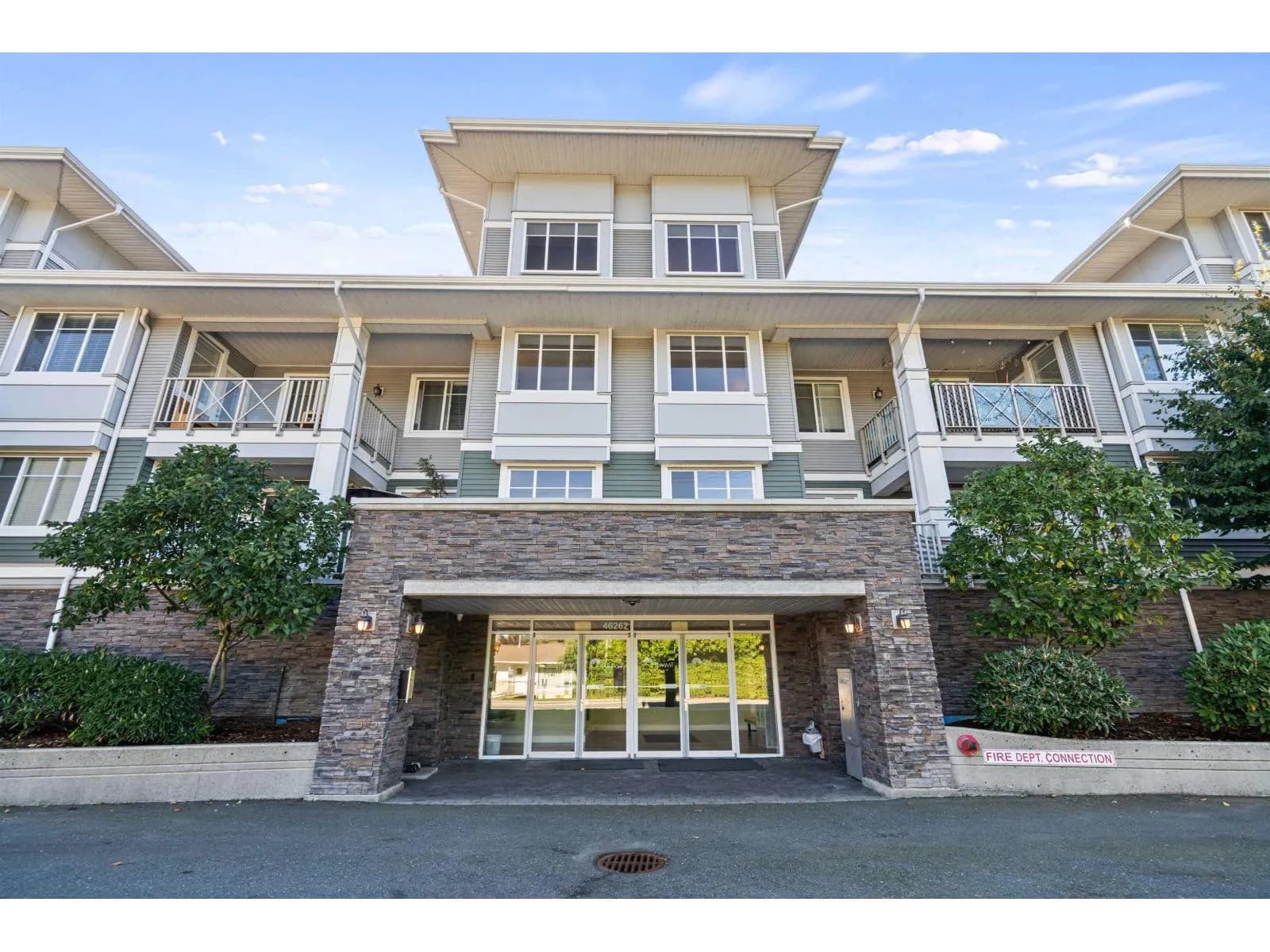 46262 FIRST AVENUE, Chilliwack