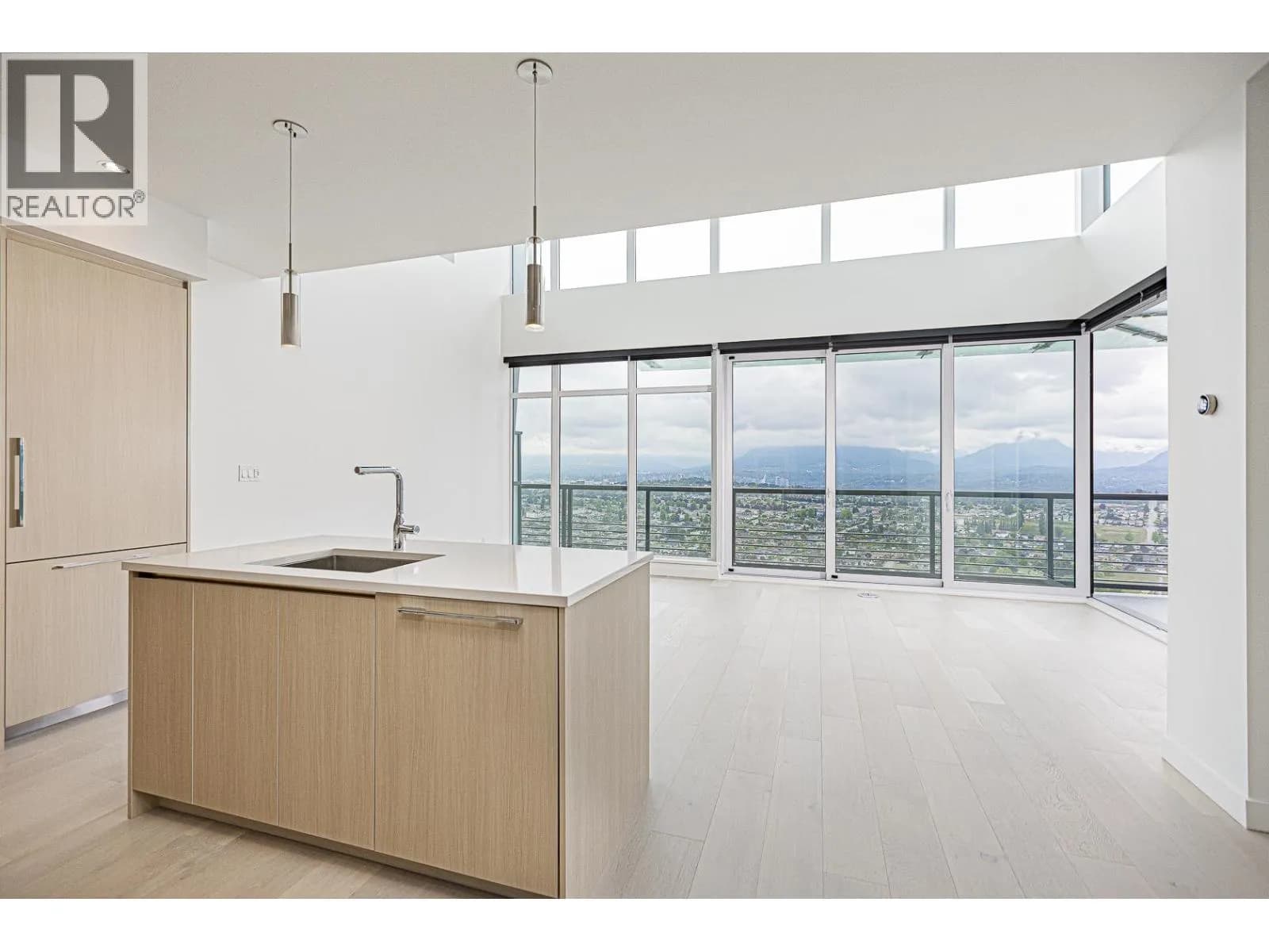 4730 LOUGHEED HIGHWAY, Burnaby