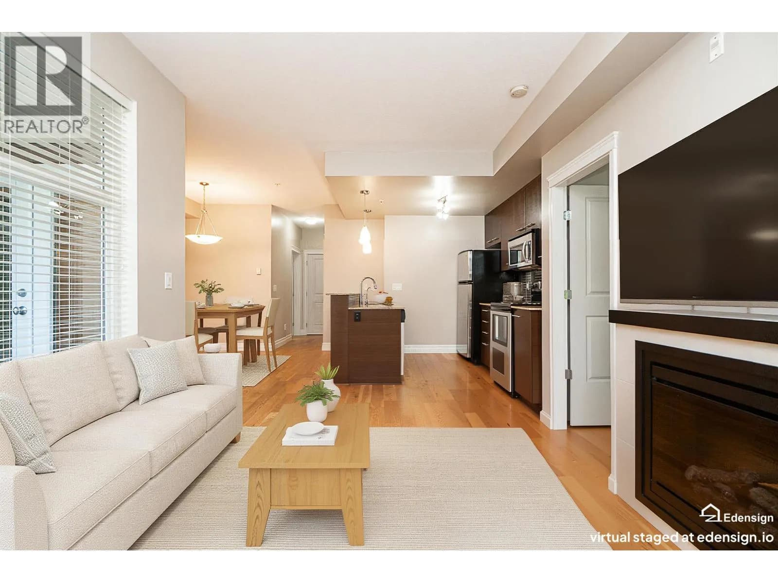 #201 2343 ATKINS AVENUE, Port Coquitlam, BC photo 3