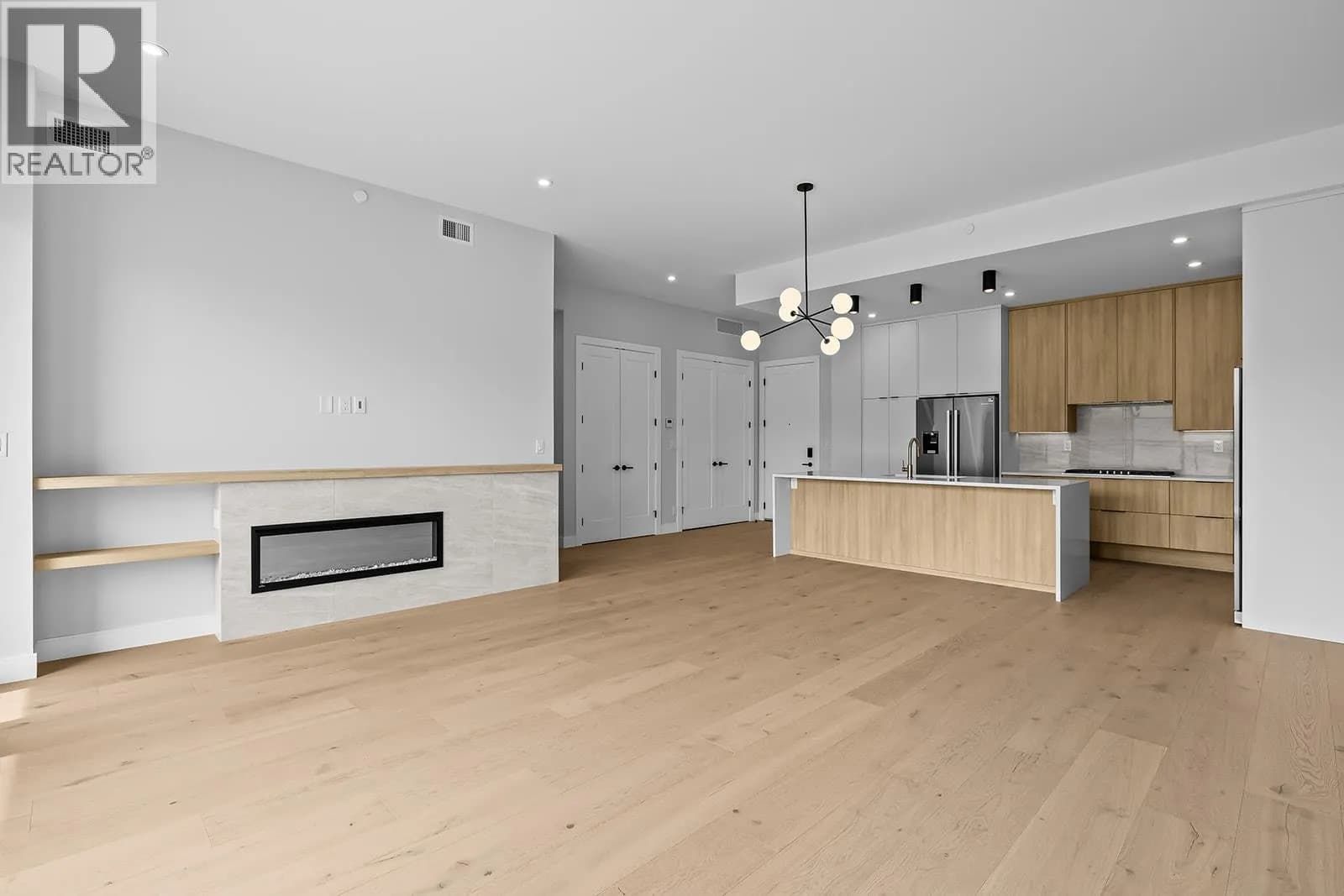 #604 75 Predator Ridge Drive, Vernon, BC photo 5