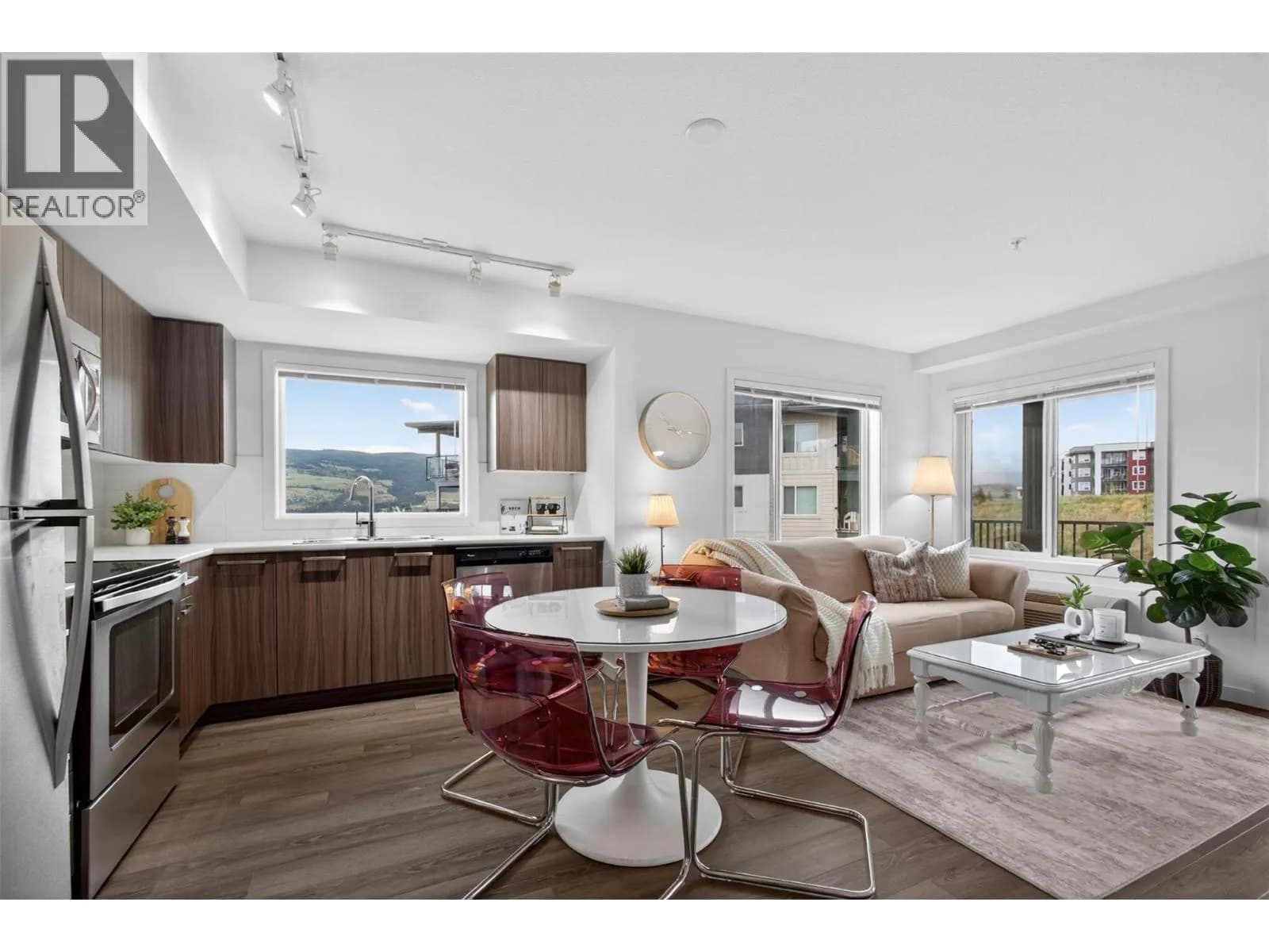 881 Academy Way, Kelowna
