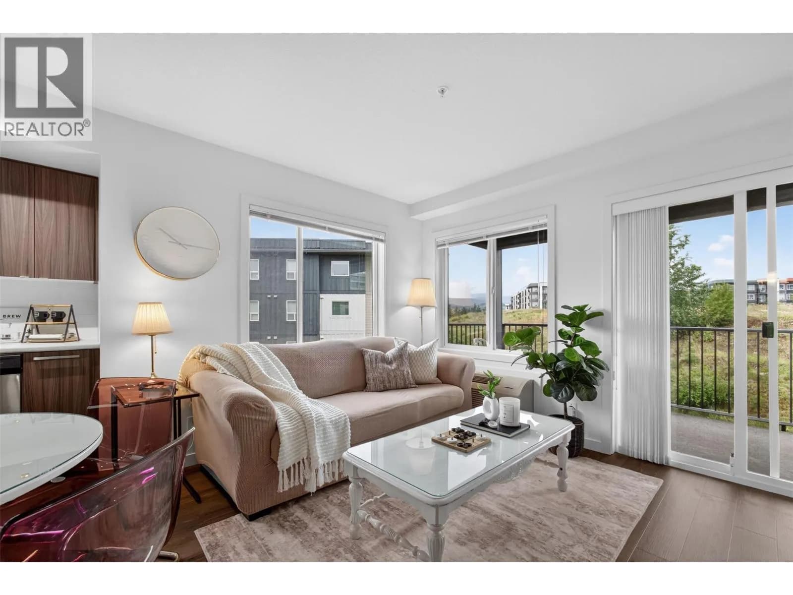 #312 881 Academy Way, Kelowna, BC photo 5