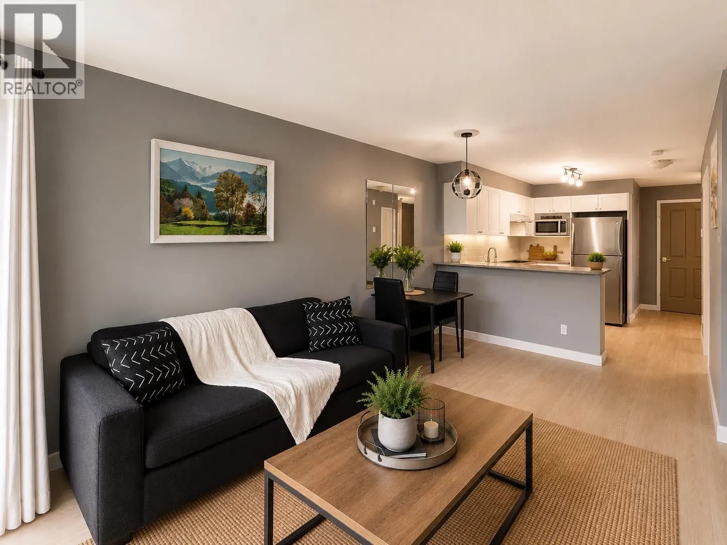 #208 5355 BOUNDARY ROAD, Vancouver, BC photo 2