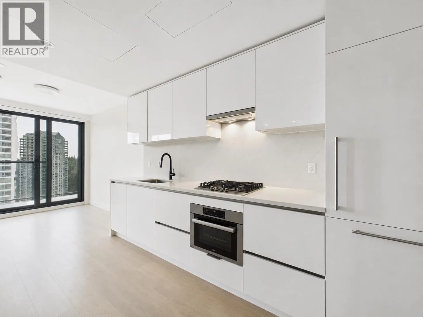 Central Park House By Bosa, Burnaby