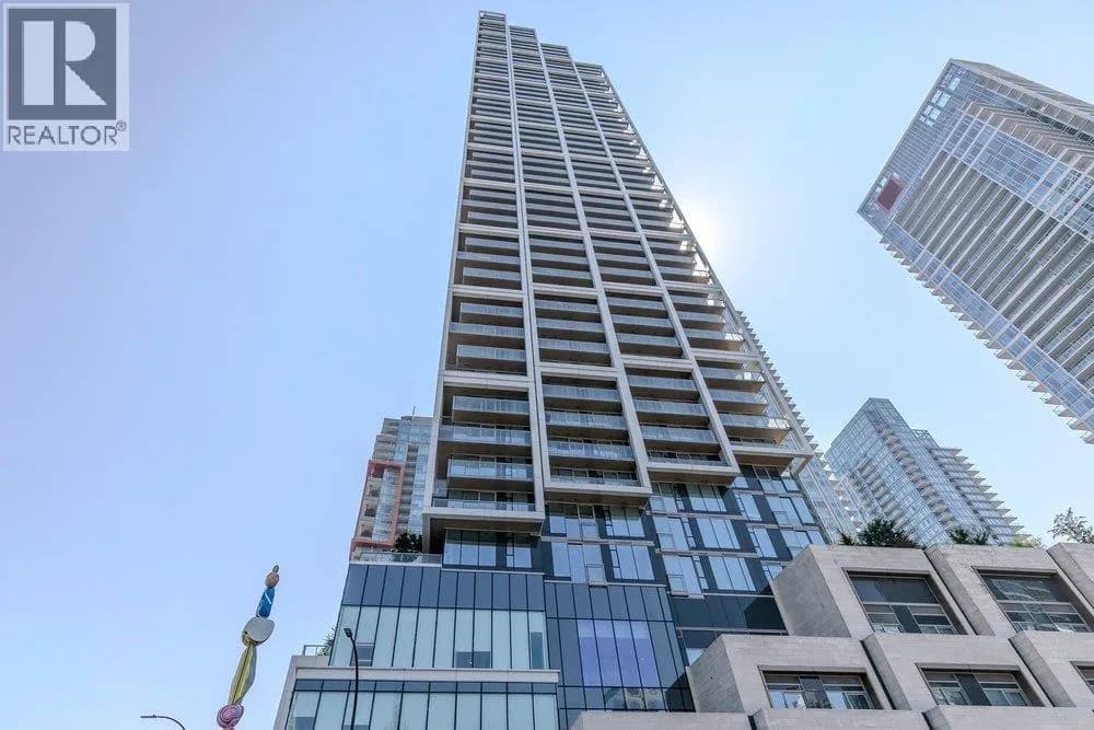 #4001 6000 MCKAY AVENUE, Burnaby, BC photo 2