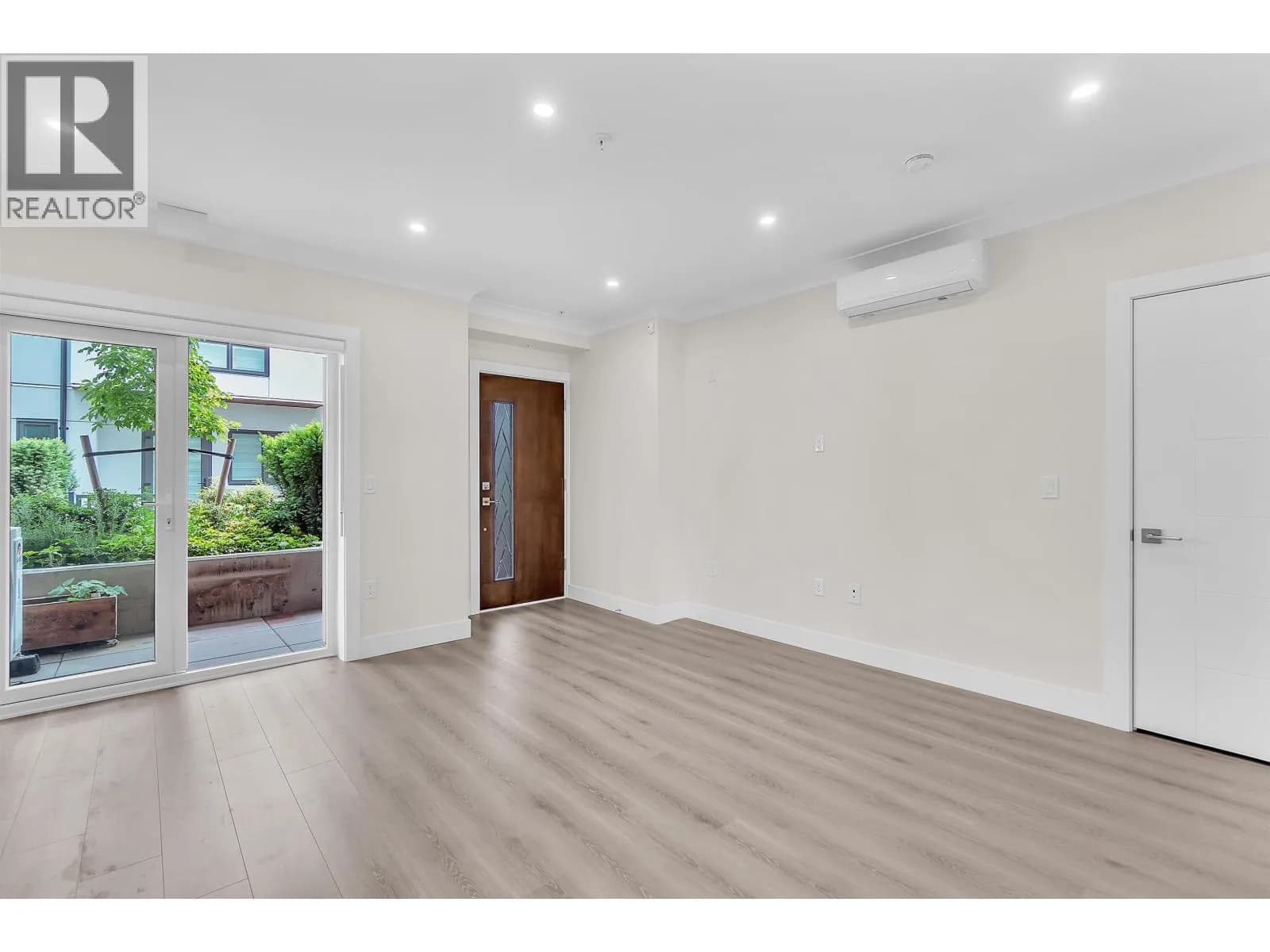 8327 FRENCH STREET, Vancouver, BC photo 4