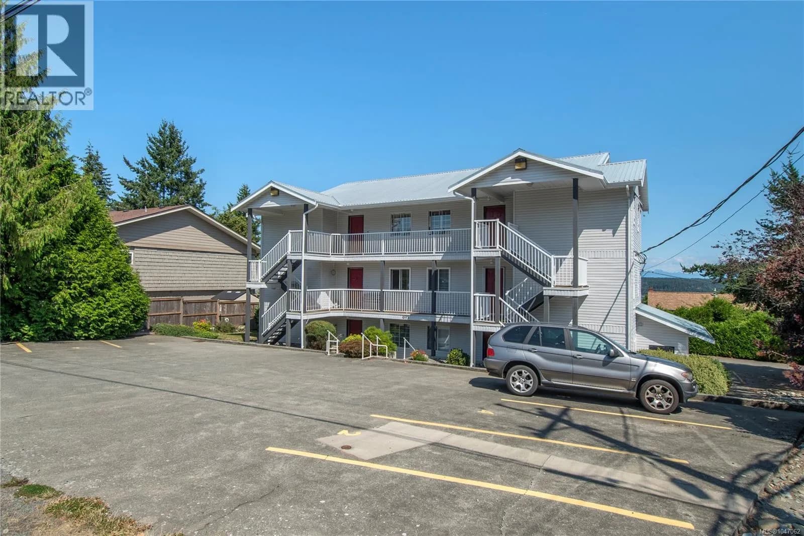#6 695 Upland Dr, Campbell River, BC photo 3