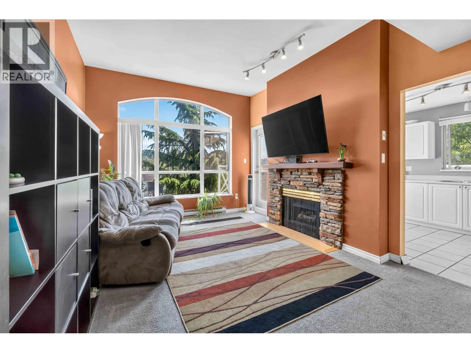#422 2551 PARKVIEW LANE, Port Coquitlam, BC photo 5