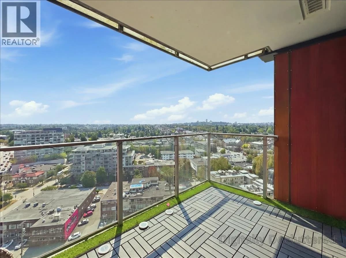 285 E 10TH AVENUE, Vancouver