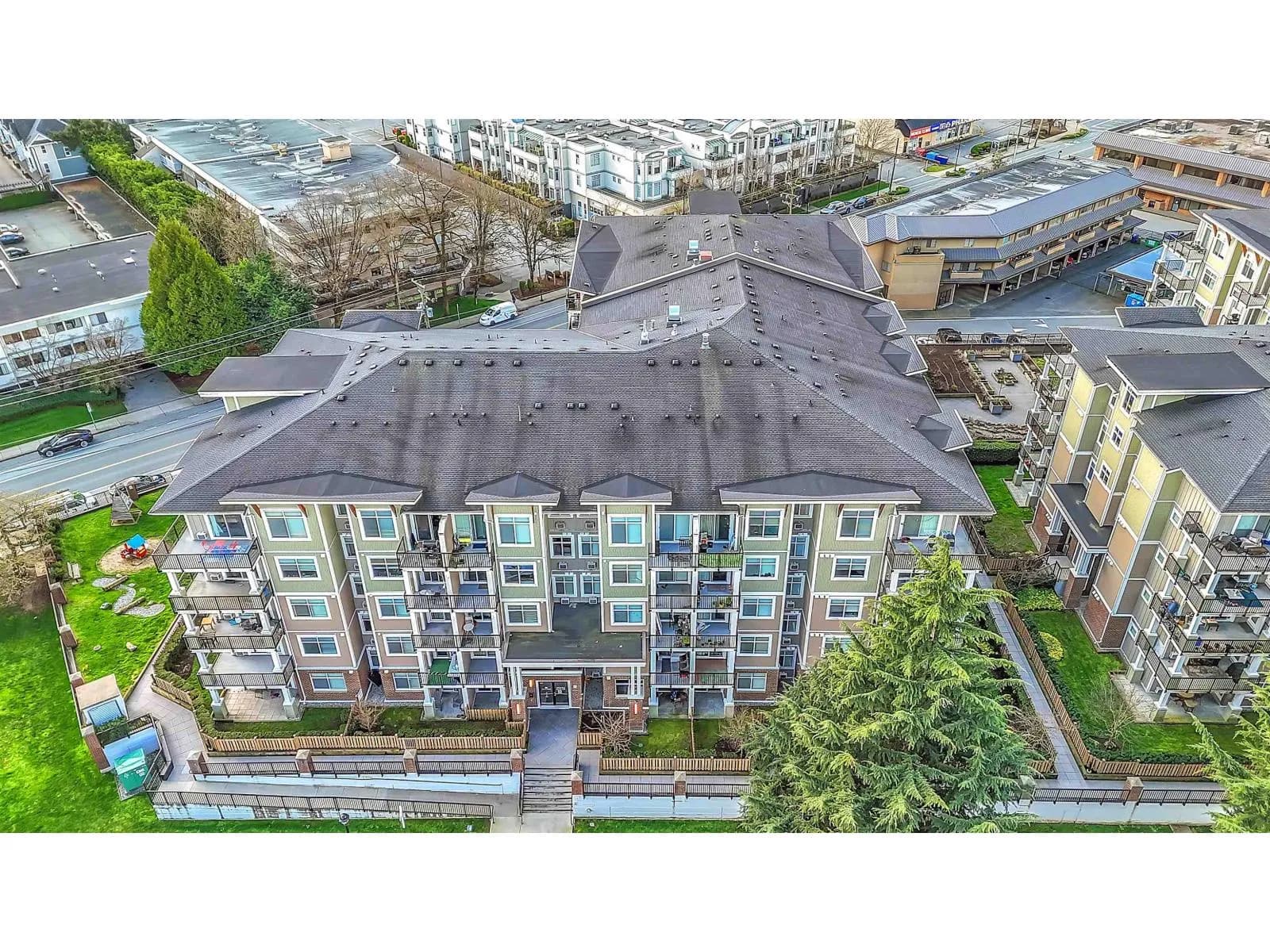 20696 EASTLEIGH CRESCENT, Langley