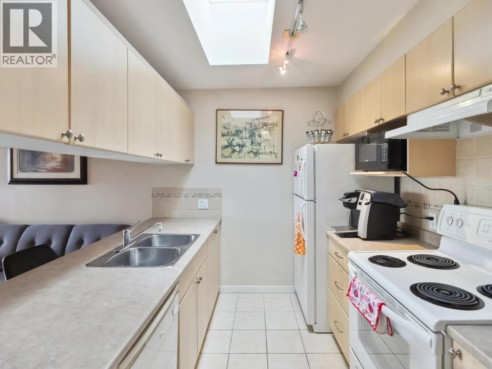 #416 2891 E HASTINGS STREET, Vancouver, BC photo 4