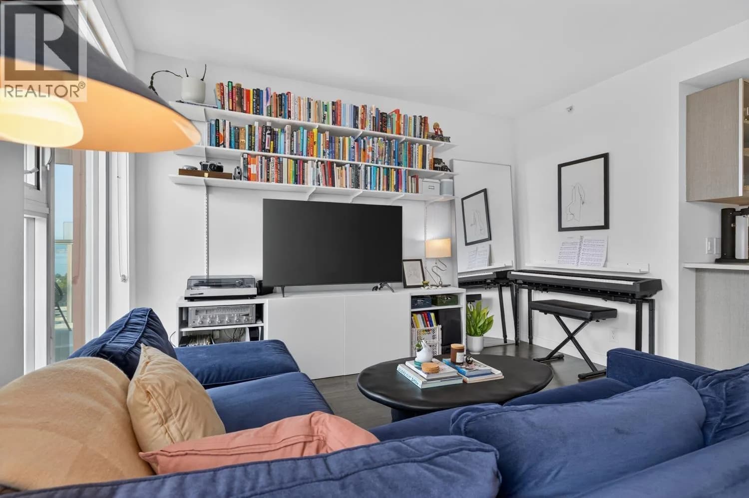 #1009 983 E HASTINGS STREET, Vancouver, BC photo 5