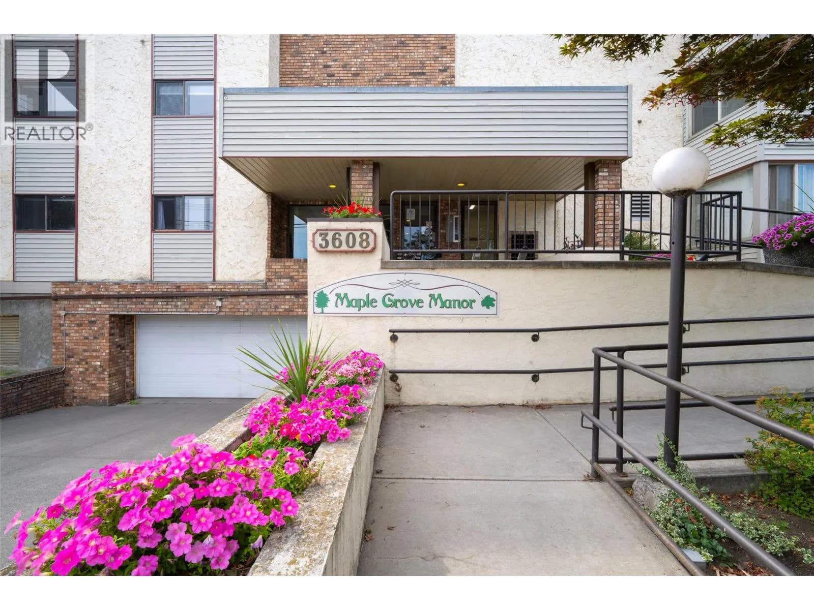 #209 3608 27 Avenue, Vernon, BC photo 1
