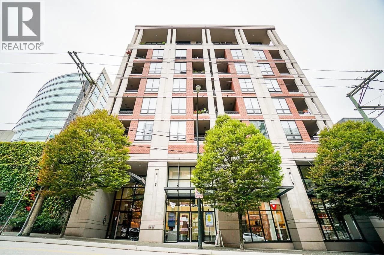 #205 531 BEATTY STREET, Vancouver, BC photo 2