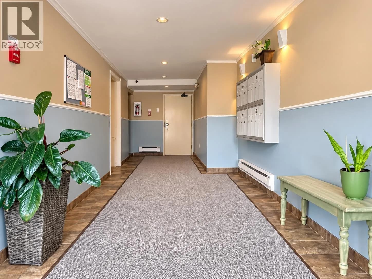 #203 6969 21ST AVENUE, Burnaby, BC photo 4