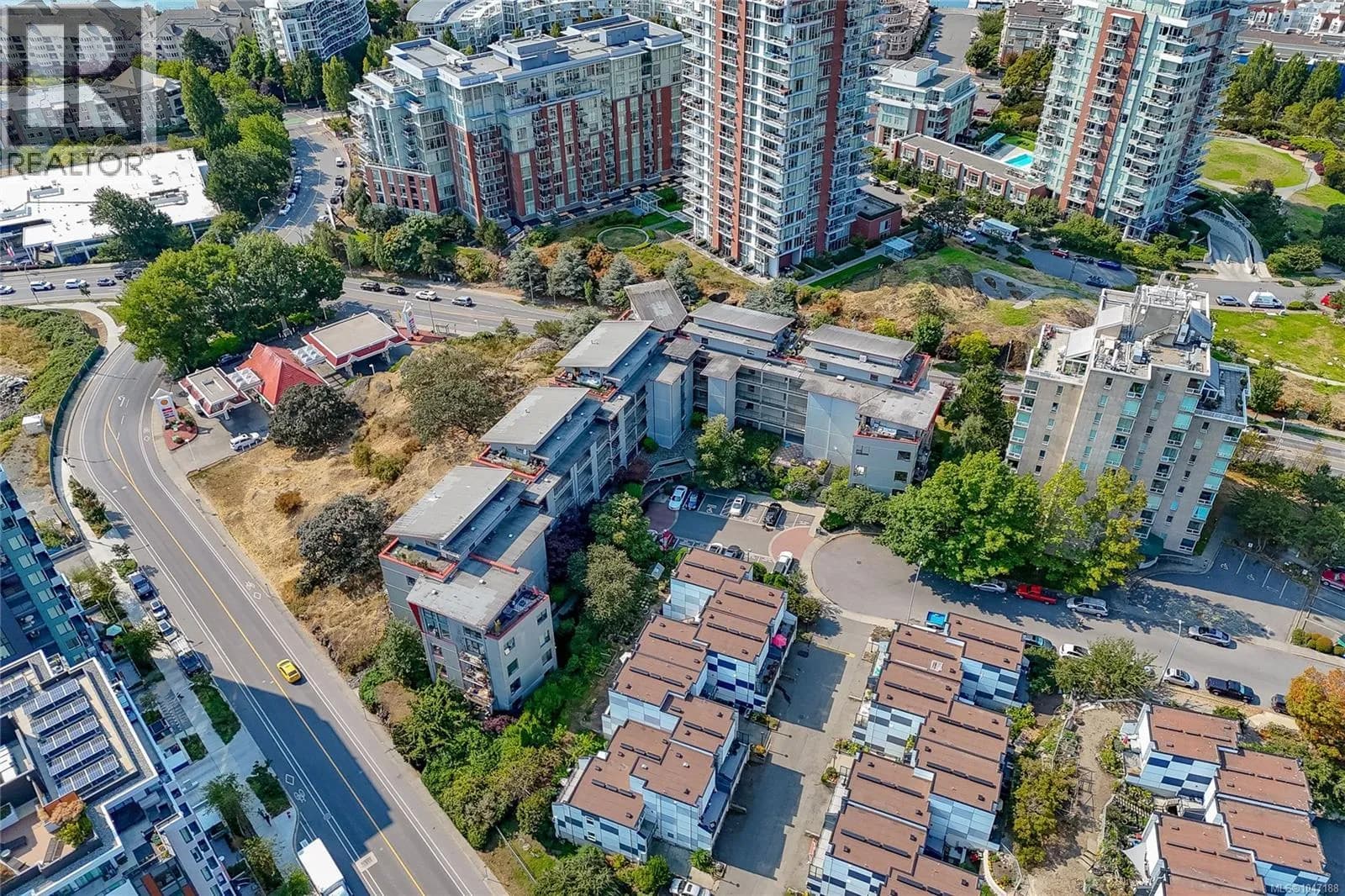 #209 455 Sitkum Rd, Victoria, BC photo 2