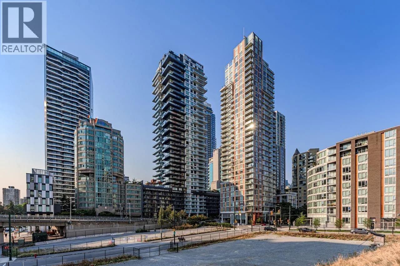 #3005 1335 HOWE STREET, Vancouver, BC photo 2
