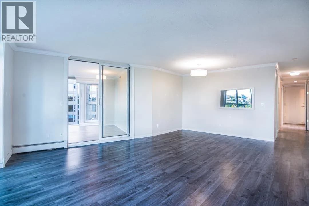 #802 388 DRAKE STREET, Vancouver, BC photo 2
