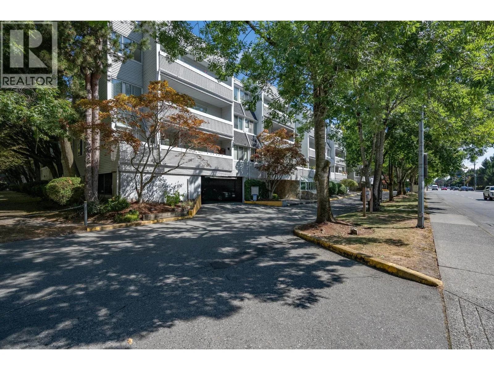 #105 7431 BLUNDELL ROAD, Richmond, BC photo 2