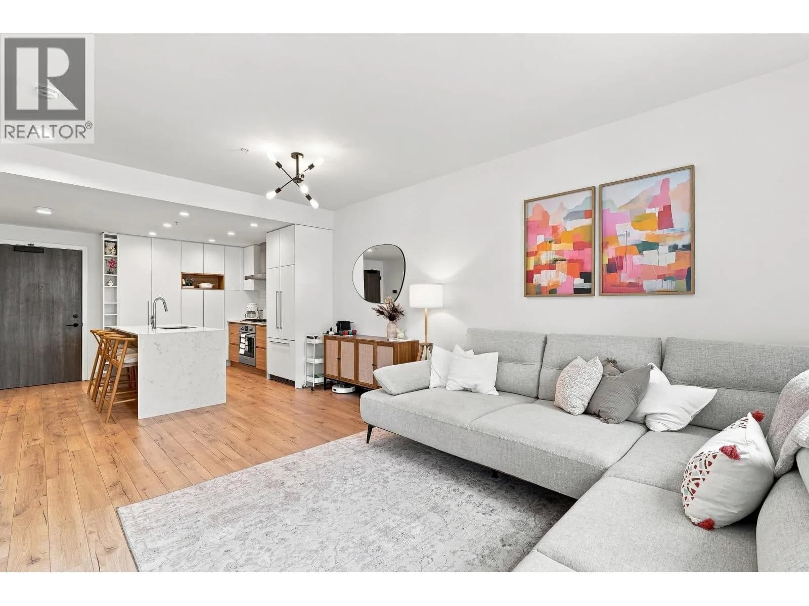 #211 3131 MURRAY STREET, Port Moody, BC photo 5