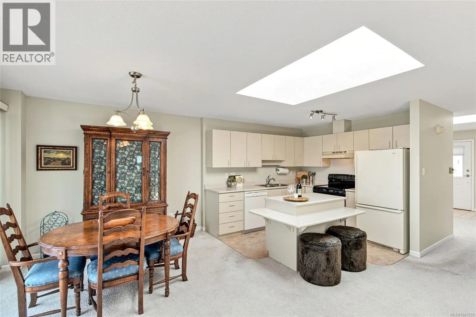 #218 330 Dogwood St, Parksville, BC photo 4
