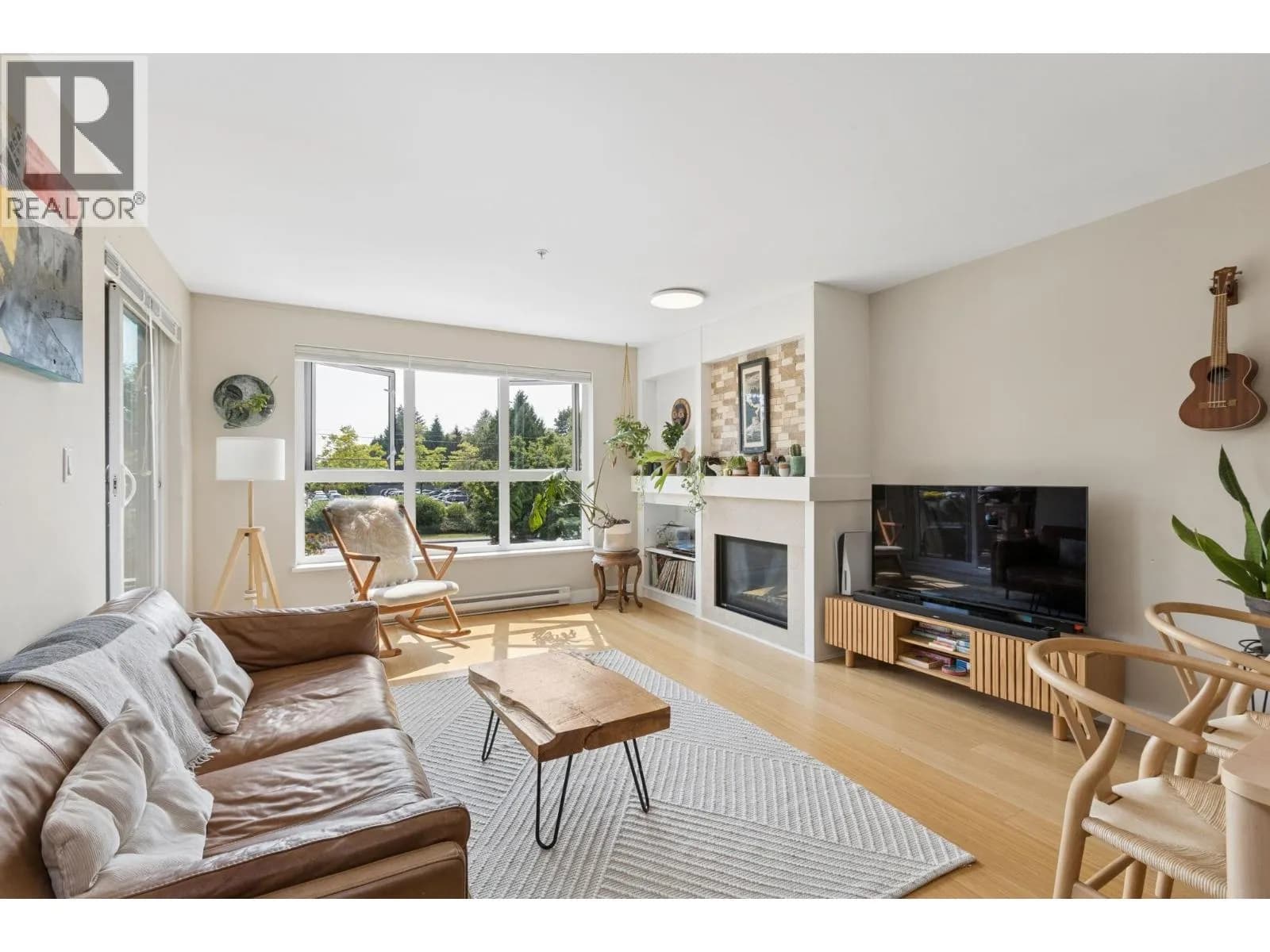 3732 MT SEYMOUR PARKWAY, North Vancouver