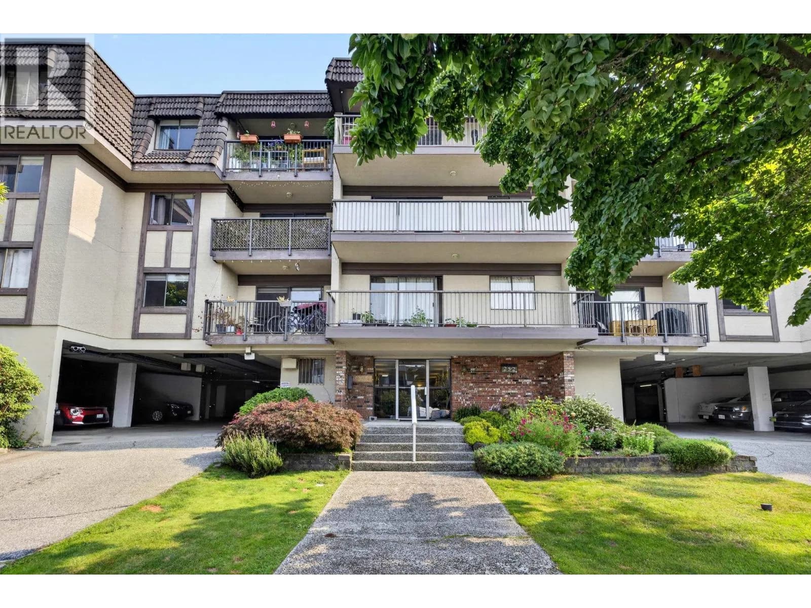 #307 252 W 2ND STREET, North Vancouver, BC photo 4