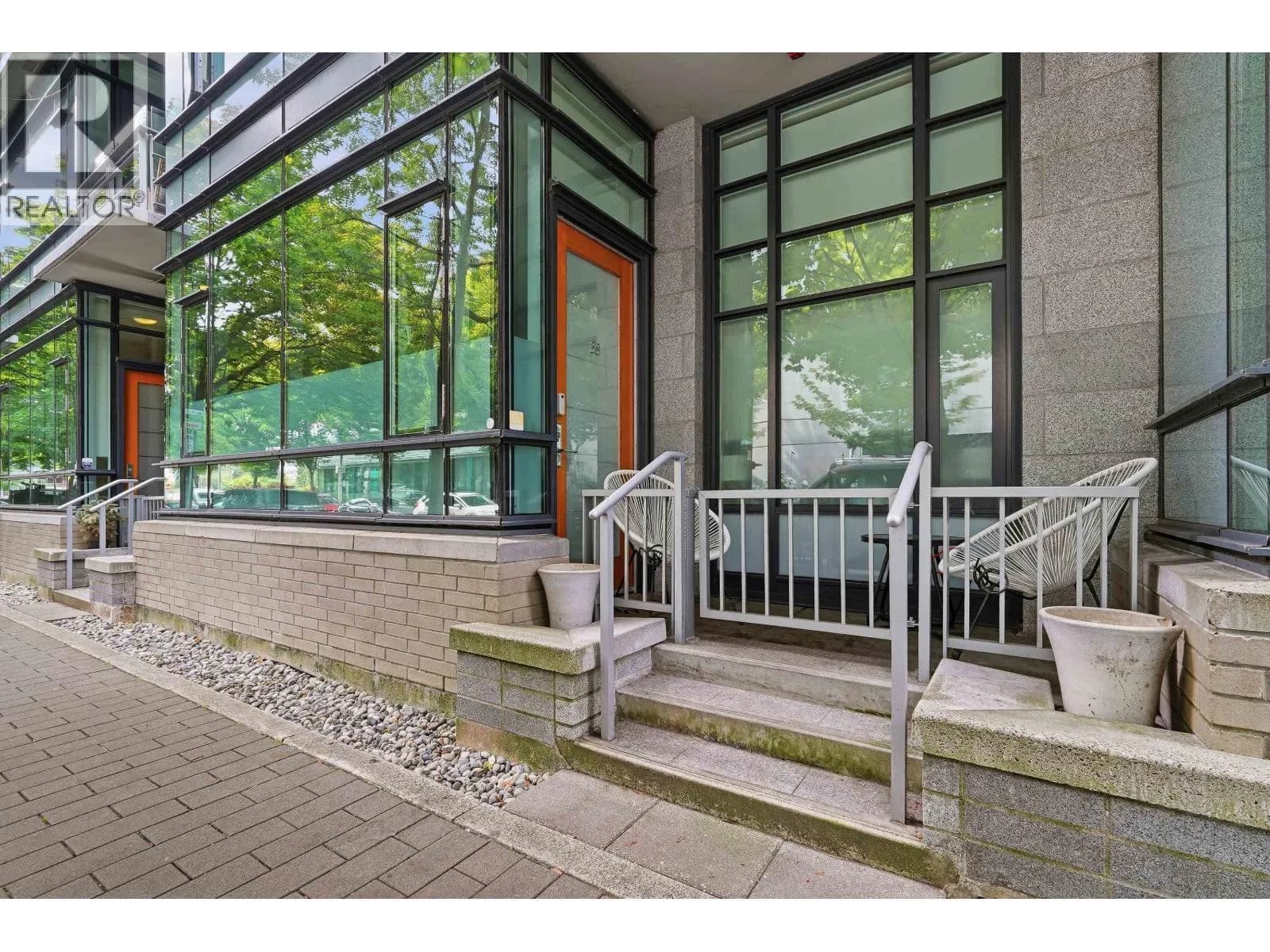 38 ATHLETES WAY, Vancouver, BC photo 5