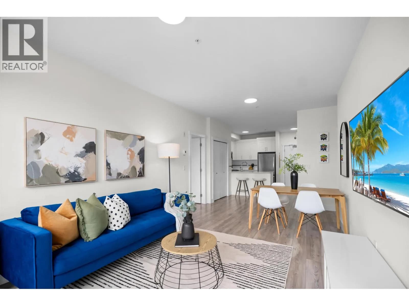 #202 22577 ROYAL CRESCENT, Maple Ridge, BC photo 3