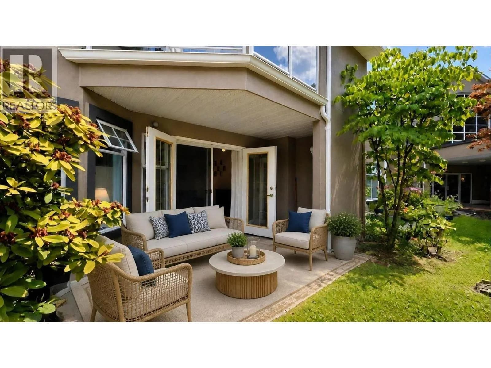 74 MINER STREET, New Westminster