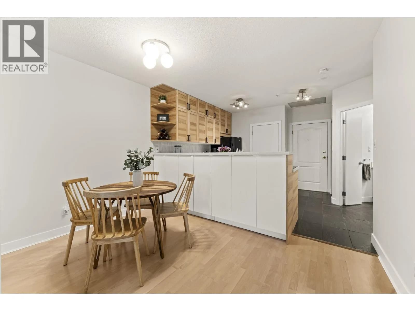 #808 1177 HORNBY STREET, Vancouver, BC photo 4