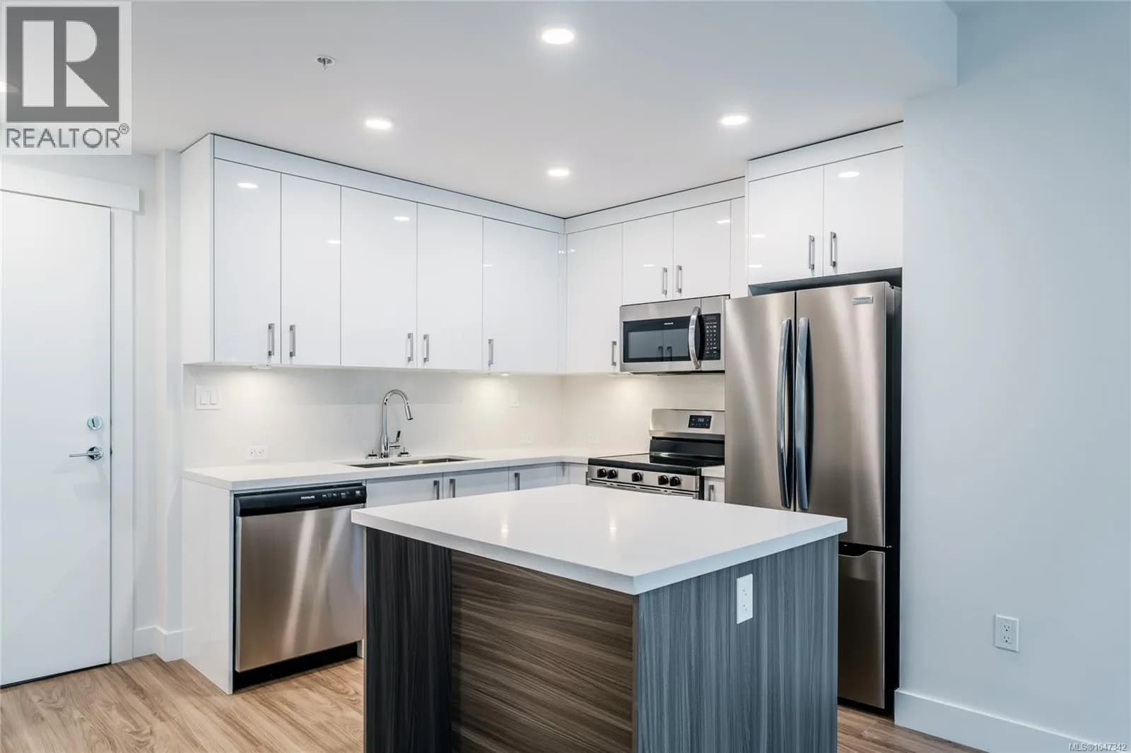 6320 Sentinal Dr, Nanaimo