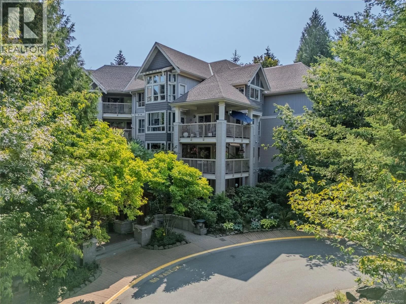 #404 5670 Edgewater Lane, Nanaimo, BC photo 5